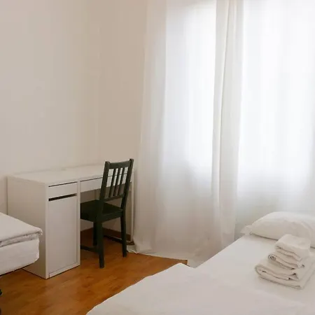Lejlighed Confortevole A - Wi-fi E Parcheggio Inclusi