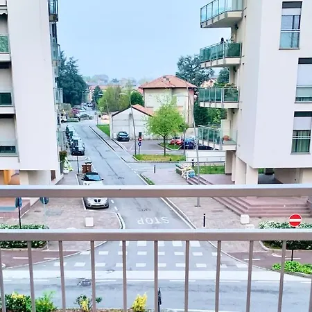 Confortevole A - Wi-fi E Parcheggio Inclusi Lejlighed Vimercate